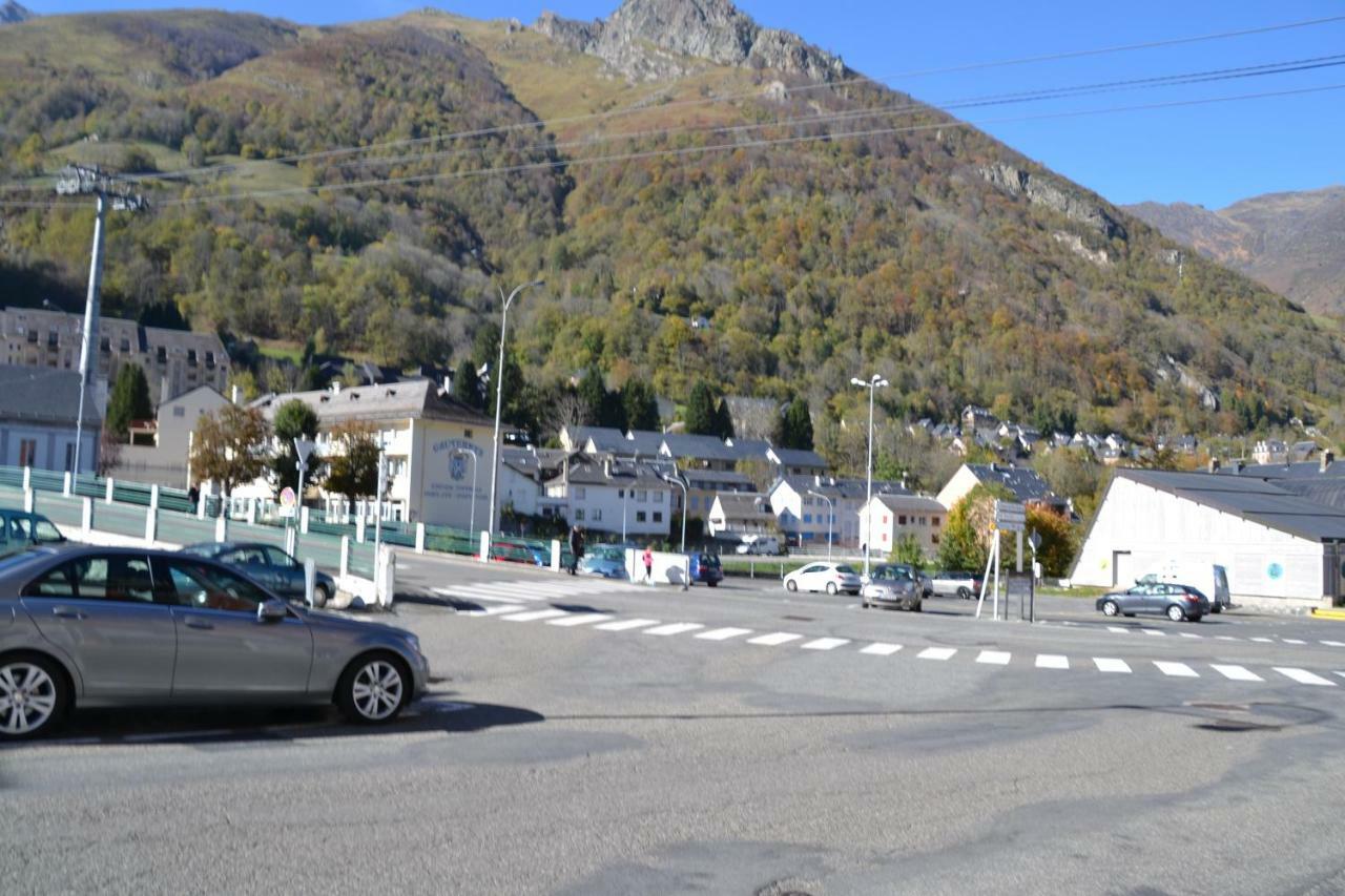 Petit Studio Dans Immeuble De Caractere Apartamento Cauterets Exterior foto