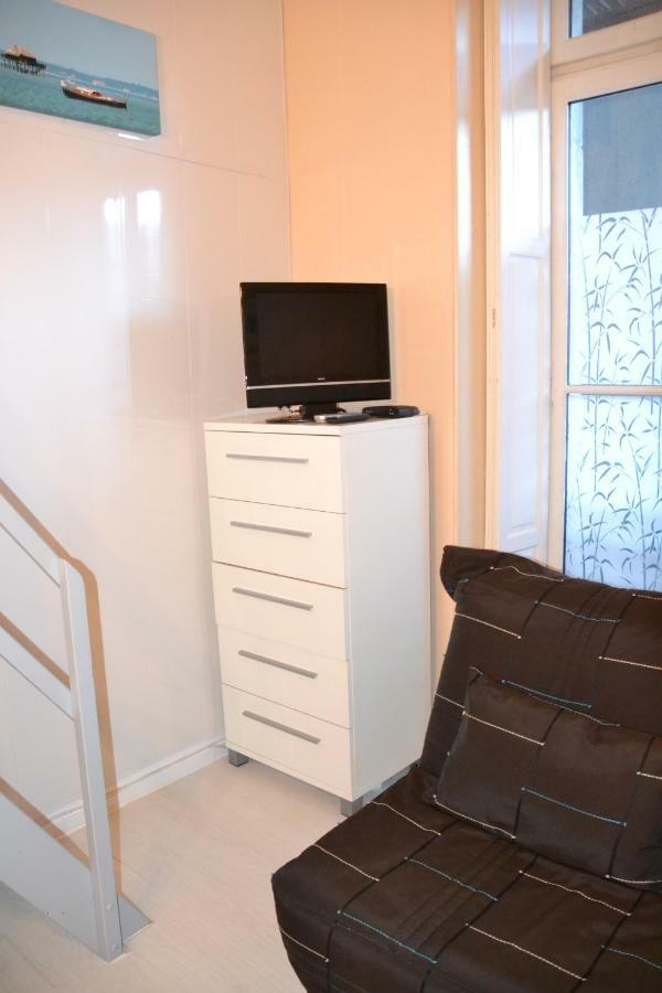 Petit Studio Dans Immeuble De Caractere Apartamento Cauterets Exterior foto