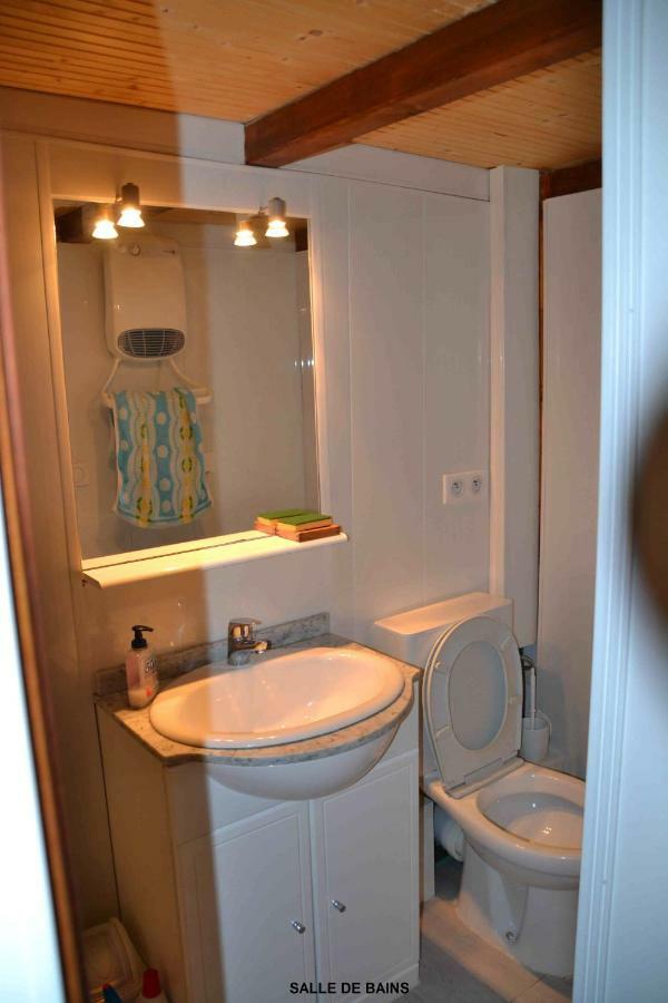 Petit Studio Dans Immeuble De Caractere Apartamento Cauterets Exterior foto